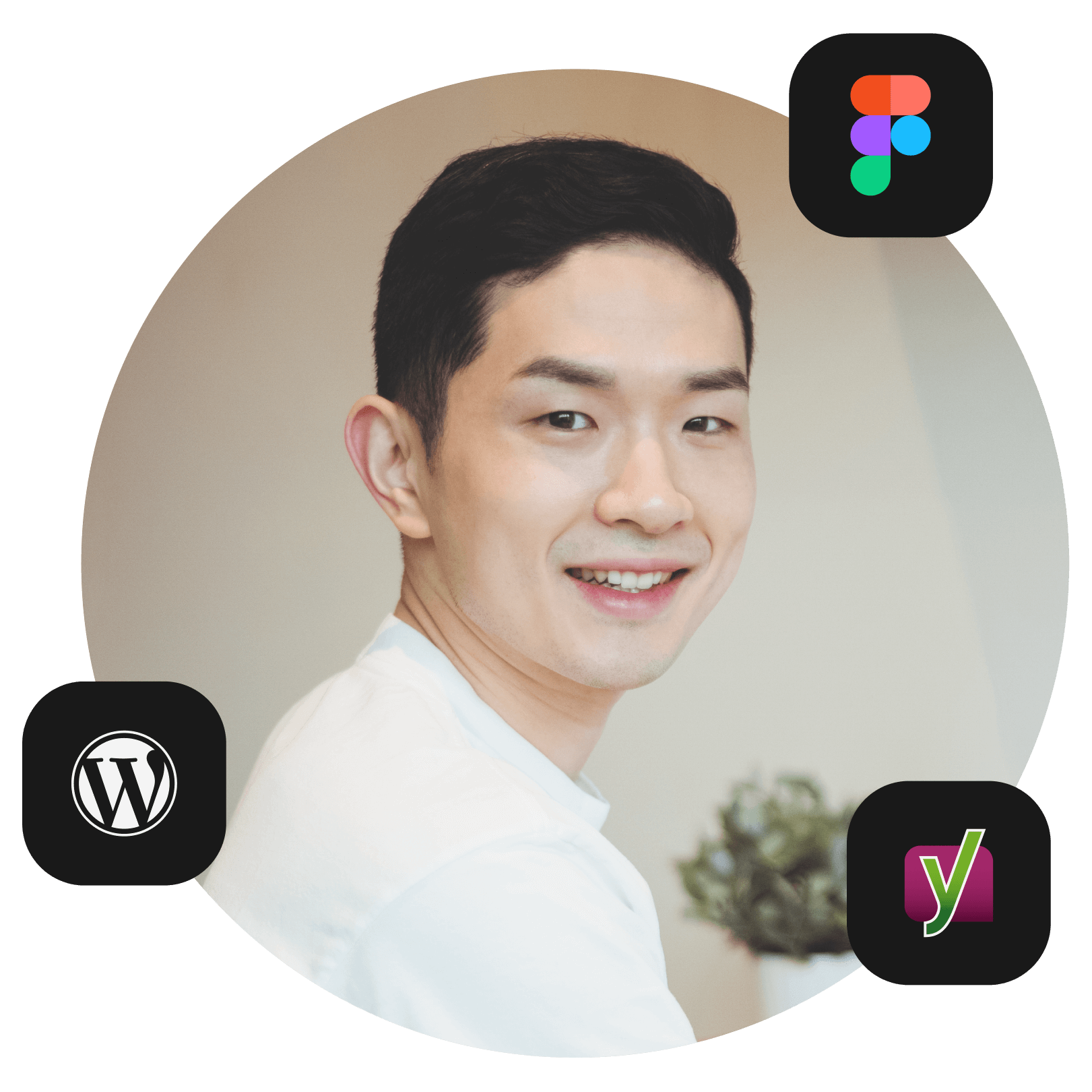 Man smiling with WordPress Figma and Yoast icons in a web design setting.